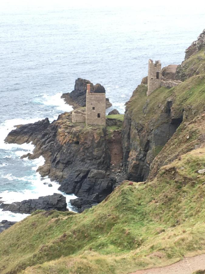Cornwall Caravan Holidays Saint Minver 外观 照片